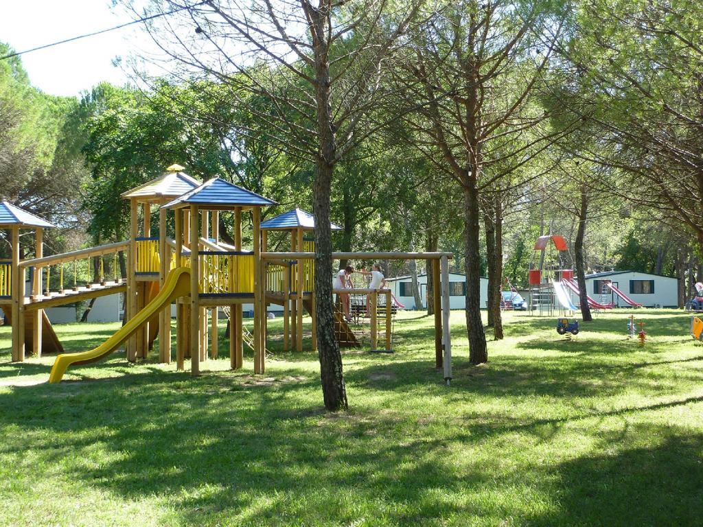 Belvedere Pineta Camping Village Grado Luaran gambar
